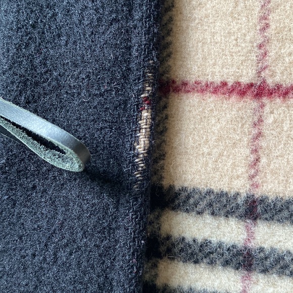 Vintage Burberry London Wool Duffle Coat with Hood Novacheck Lining - Picture 16 of 16